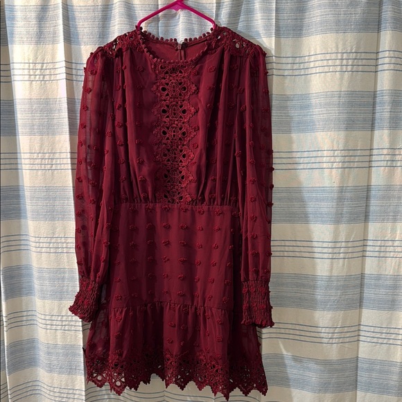 Lust or Love Wine Red Embroidered Lace Long Sleeve Dress Size Small - Picture 6 of 12